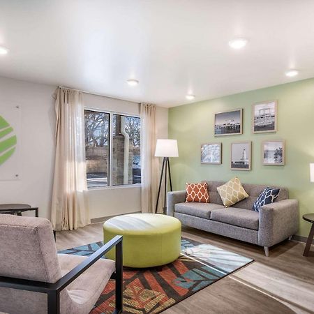 Woodspring Suites Gurnee - Chicago Extérieur photo